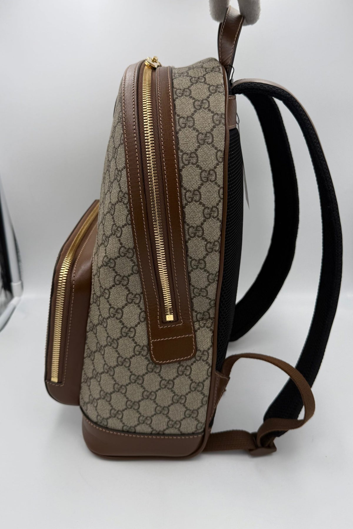 Mochila Gucci De Lona Gg Supreme y Piel En Tono Marrón