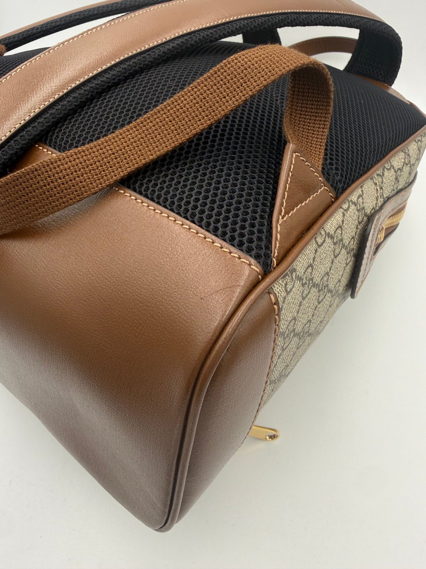 Mochila Gucci De Lona Gg Supreme y Piel En Tono Marrón