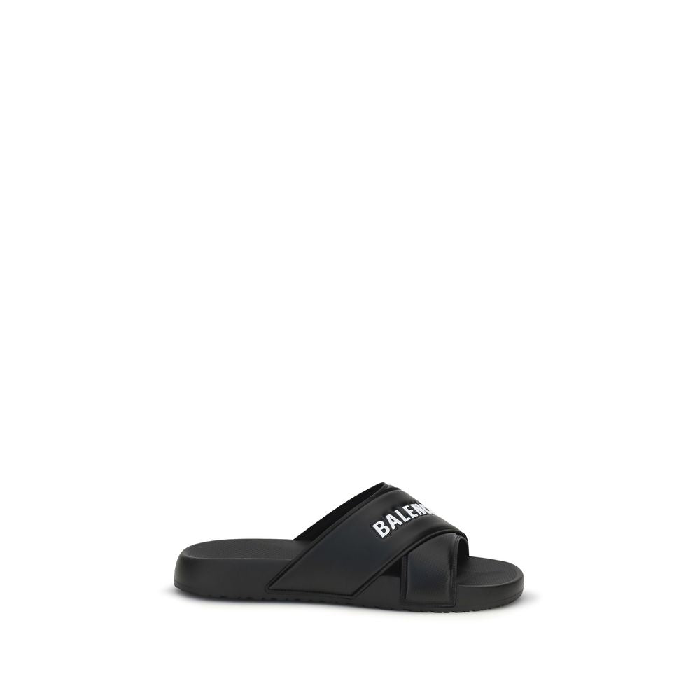 Pantuflas Balenciaga de goma negra
