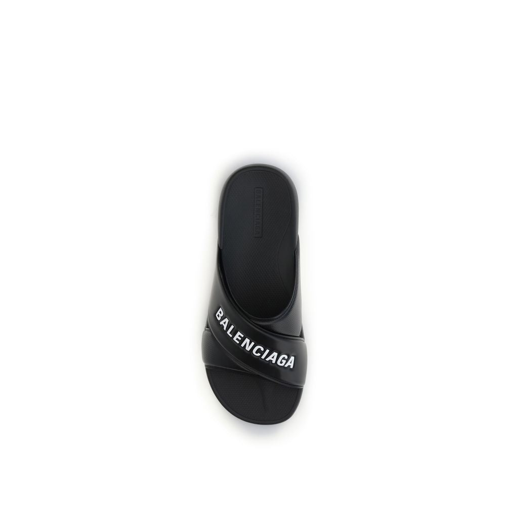 Pantuflas Balenciaga de goma negra