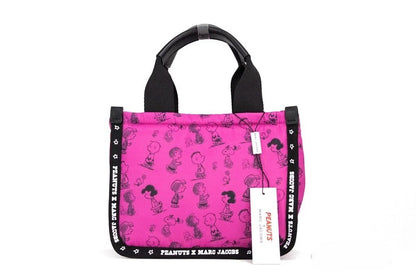 Bolso de mano convertible Marc Jacobs X Peanuts Mini Fuchsia Fedora de nailon acolchado