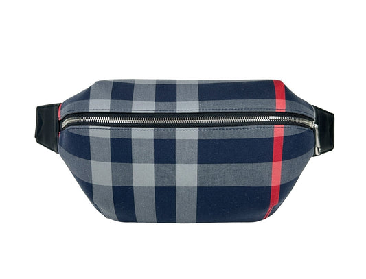 Riñonera Sonny mediana con estampado de cuadros de Burberry