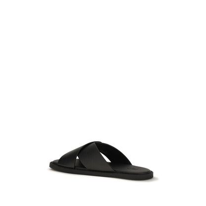 Fendi Flat Sandals In Black Bos Taurus Calfskin