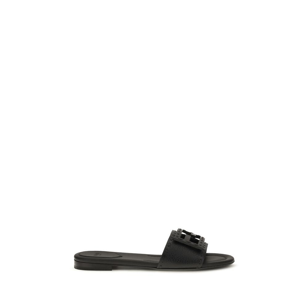 Sandalias planas Fendi de piel de becerro negra Bos Taurus