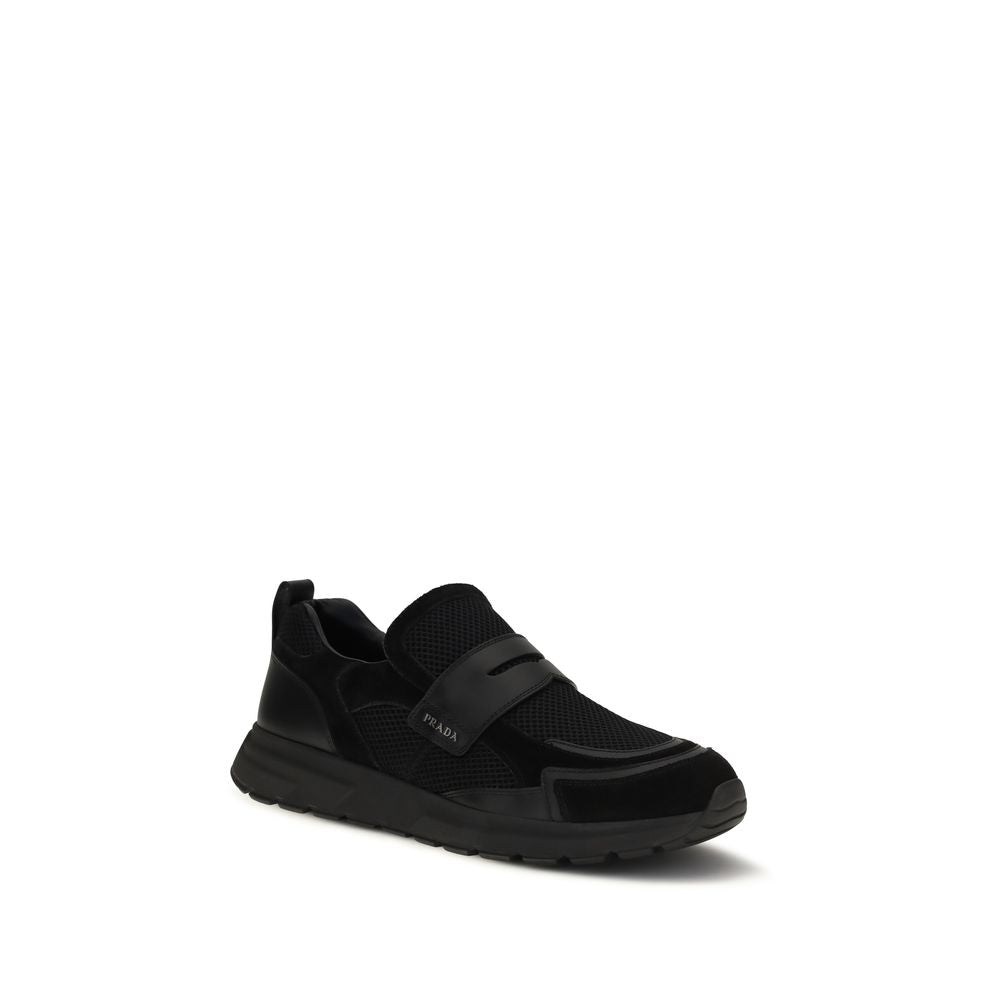Prada Baskets en Cuir de Veau Noir Modèle Bos Taurus