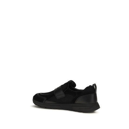 Prada Baskets en Cuir de Veau Noir Modèle Bos Taurus