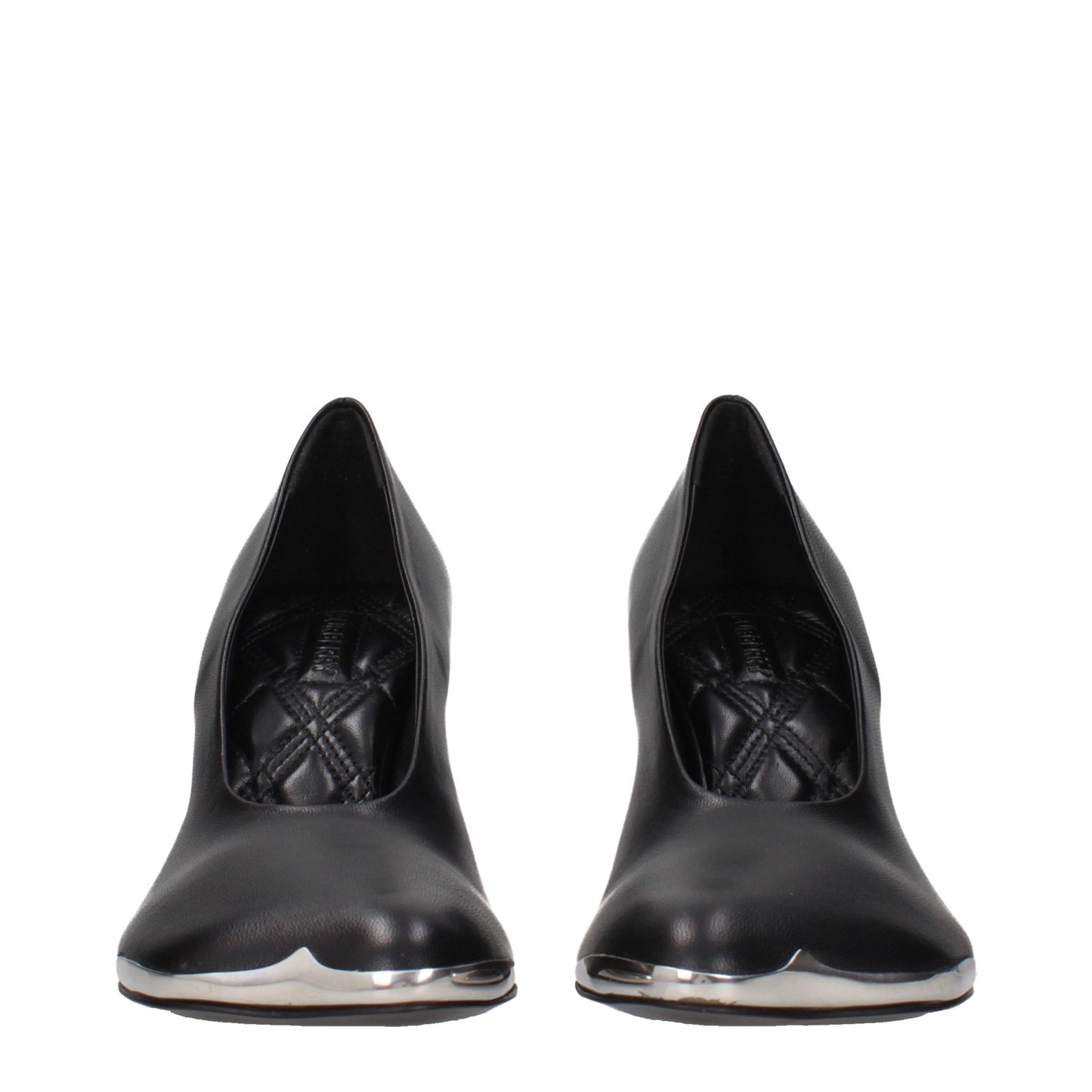 Zapatos de tacón alto de piel negra de Burberry
