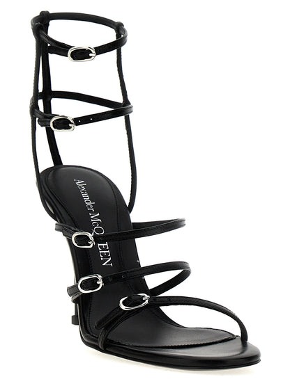 Sandalias Alexander McQueen de tacón de aguja de piel de cordero negra