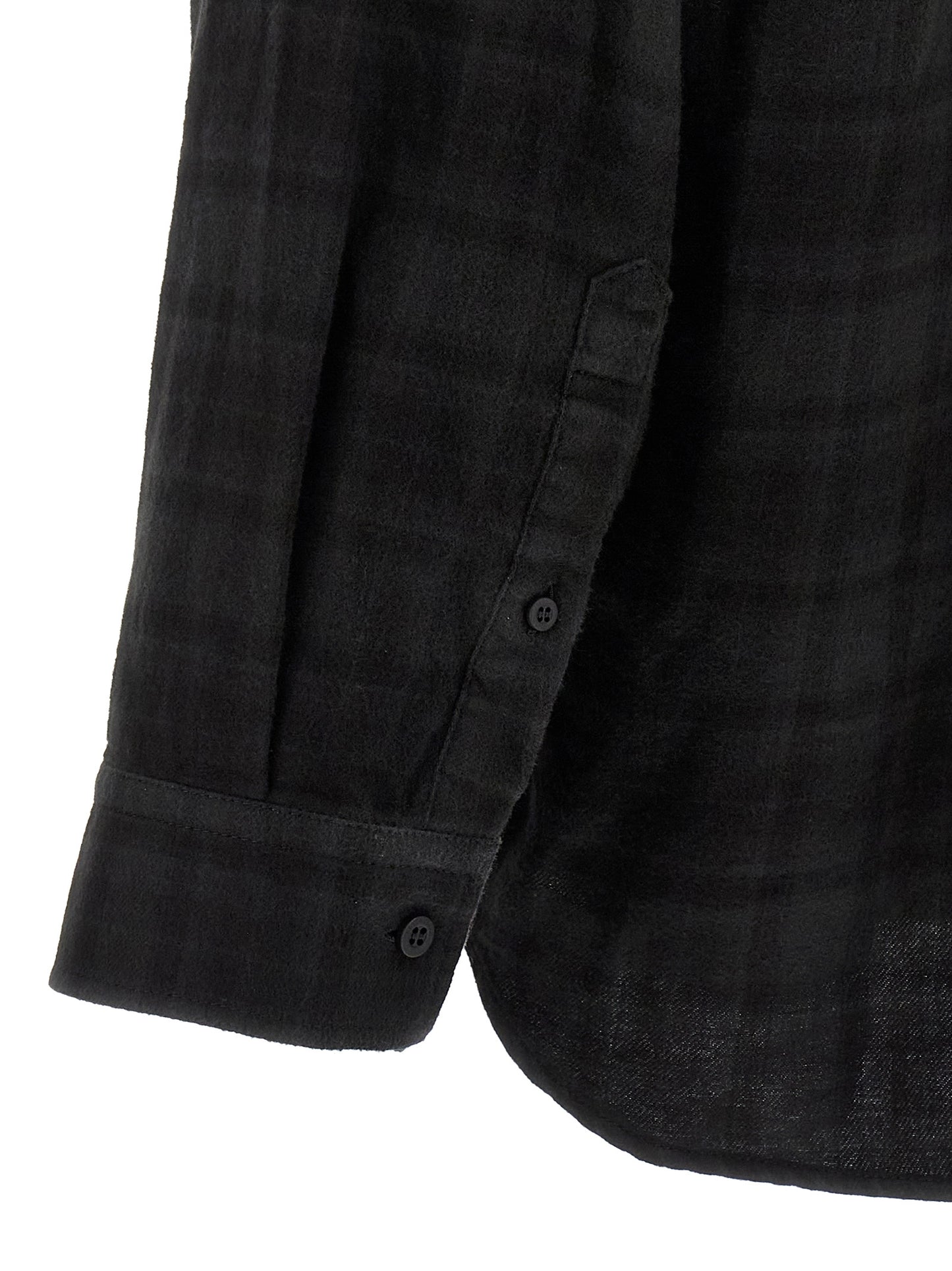 Chemisier Balenciaga en coton noir, design simple et moderne