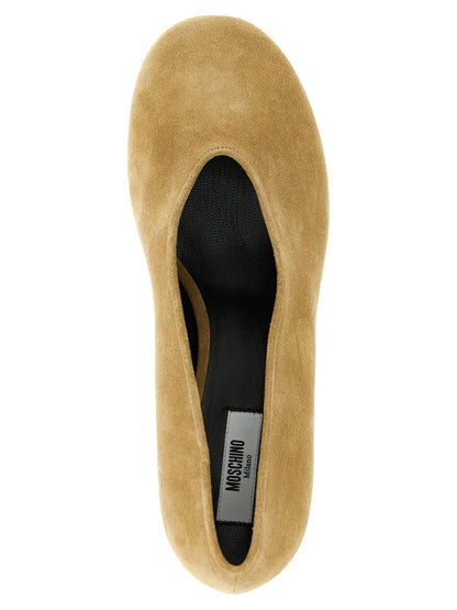Zapatos de Tacón Medio Moschino de Piel de Becerro Beige