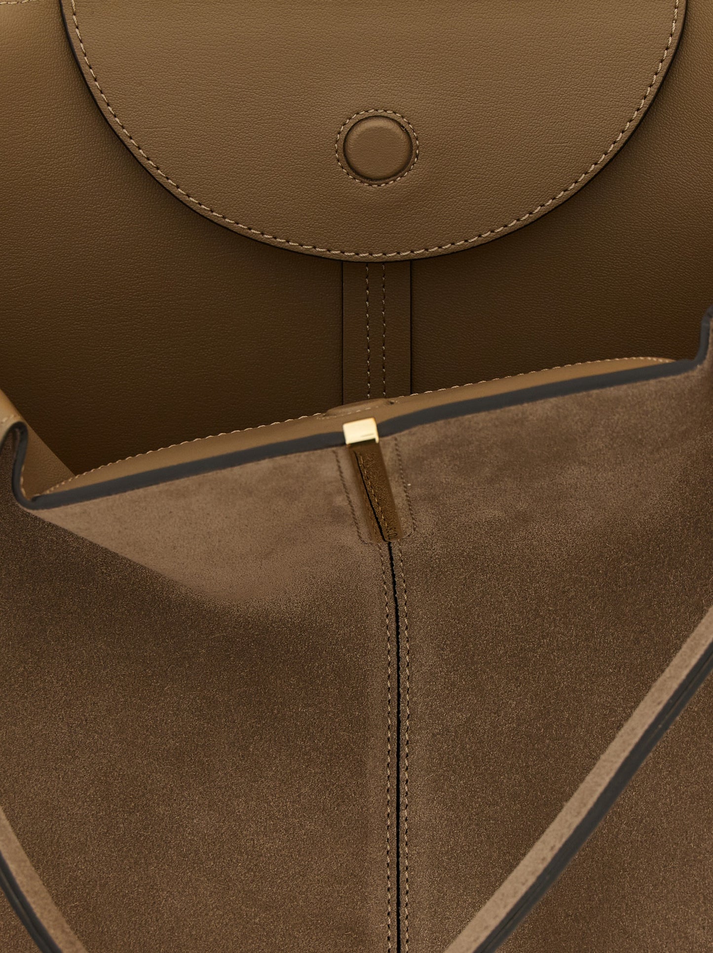 Bolso tote de piel de becerro beige de Tod's
