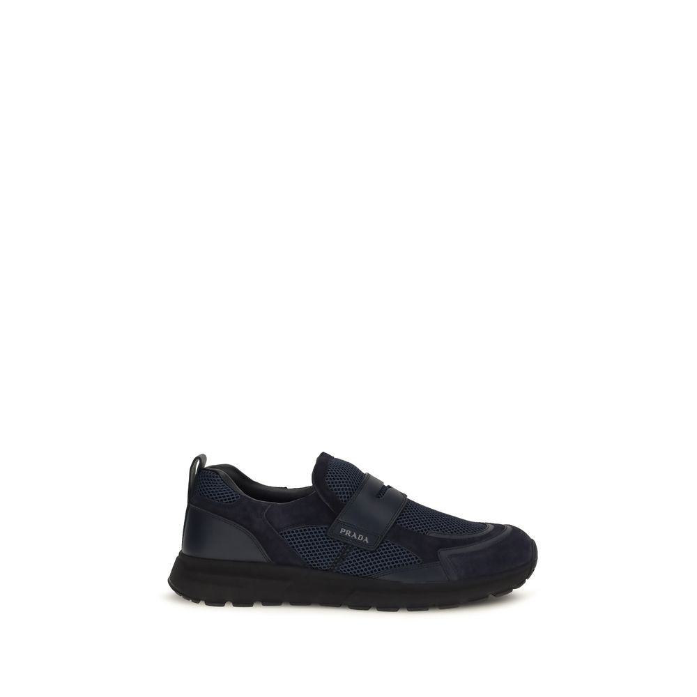 Baskets en cuir de veau Prada bleues Collection Bos Taurus