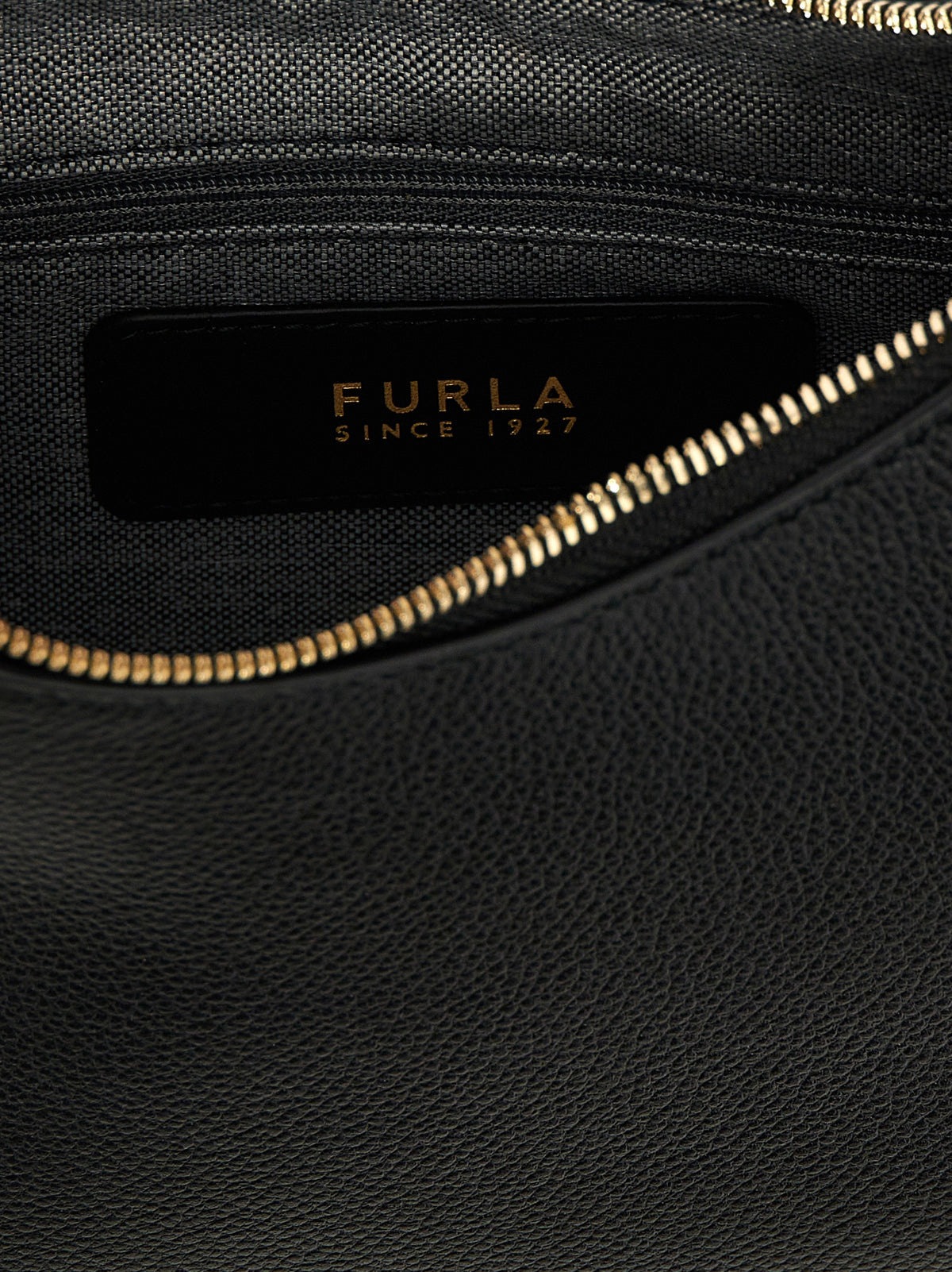 Sac à bandoulière Furla en cuir noir