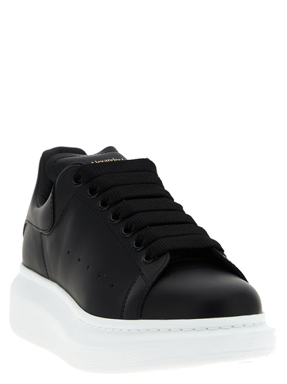 Baskets basses bicolores en cuir Alexander McQueen