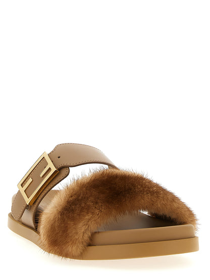 Sandales Fendi en cuir marron avec fermeture réglable
