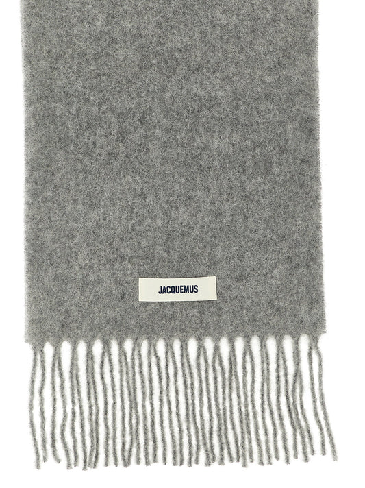 Jacquemus Pañuelo De Piel De Alpaca En Tonalidad Gris