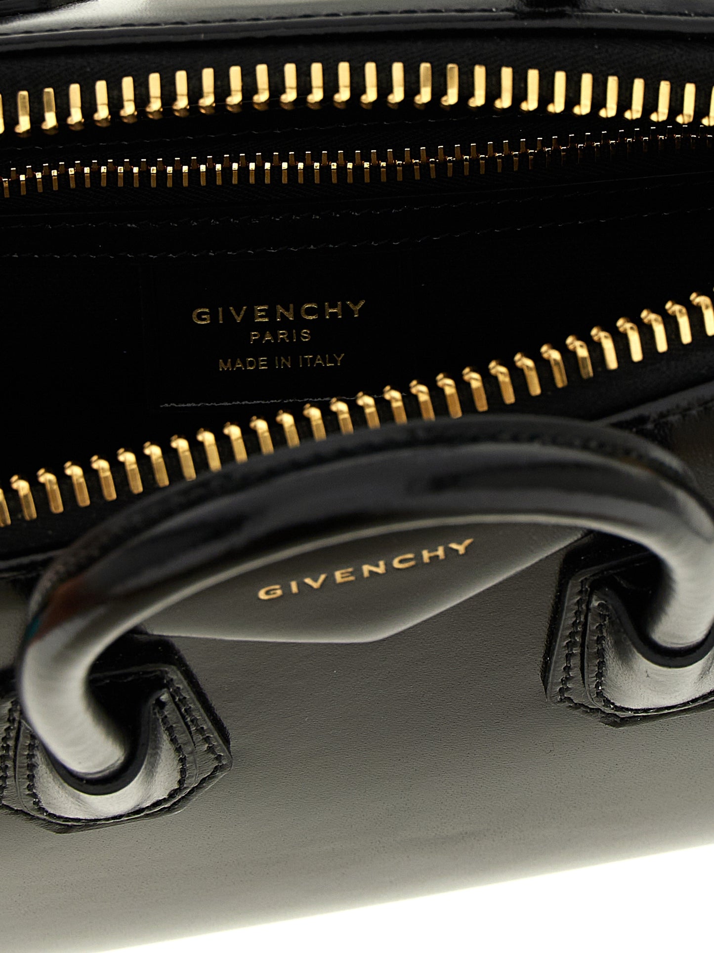 Givenchy Sac Mini Antigona Structuré En Cuir Noir