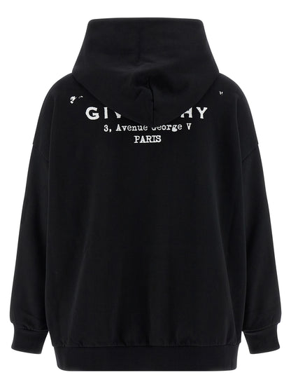 Sudadera con capucha Givenchy de algodón bicrama logo estam" -> WAIT. "SUDDERA con capucha Givenchy de algodón bicrama LOGO ESTAMPLADO" -> "SUDDERA con capucha Givenchy de algodón bicroma LOGO ESTAM PADO" -> "S U D E R A c o n c a p u c h a G i v e n c h