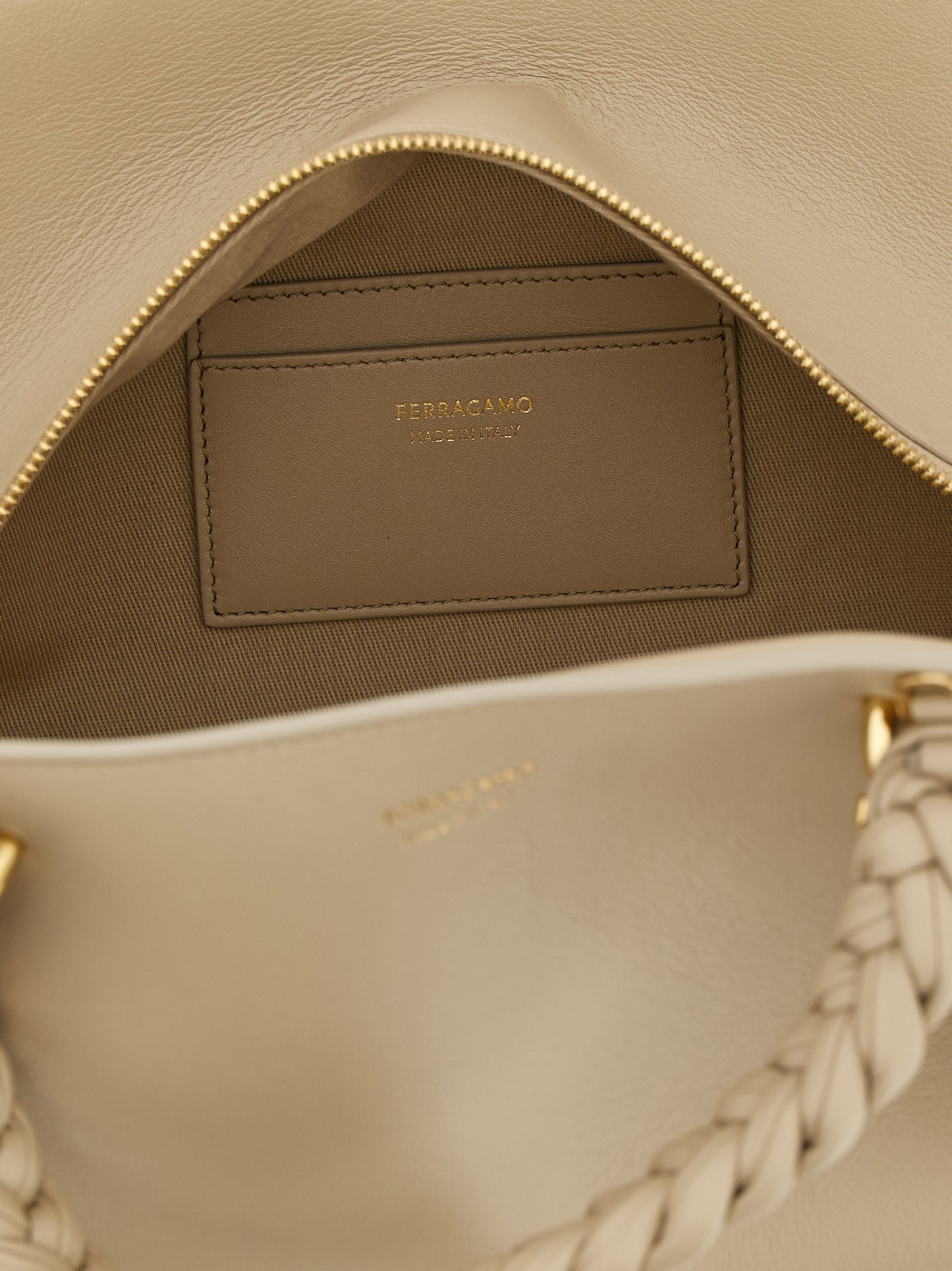 Bolso de mano Ferragamo de piel de becerro gris