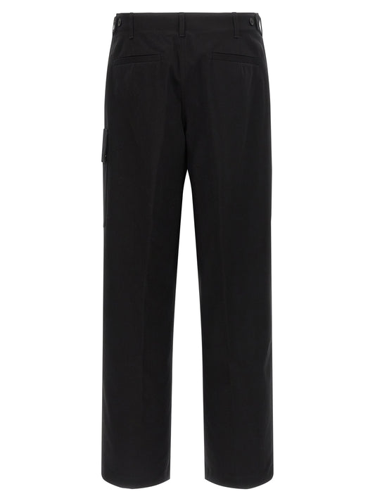 Pantalones cargo Fendi negros de algodón