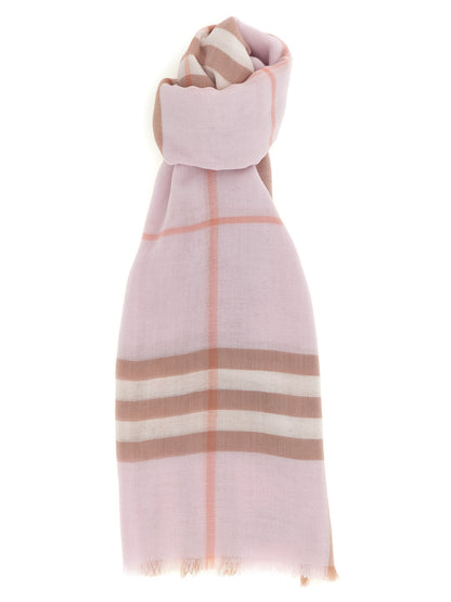 Mascarilla Burberry de lana multicolor
