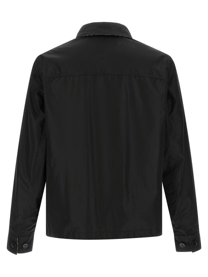 Chaqueta de nailon negra de Burberry