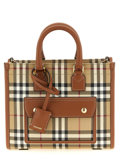 Bolso Tote Burberry De Polietileno Formato Compacto Beige