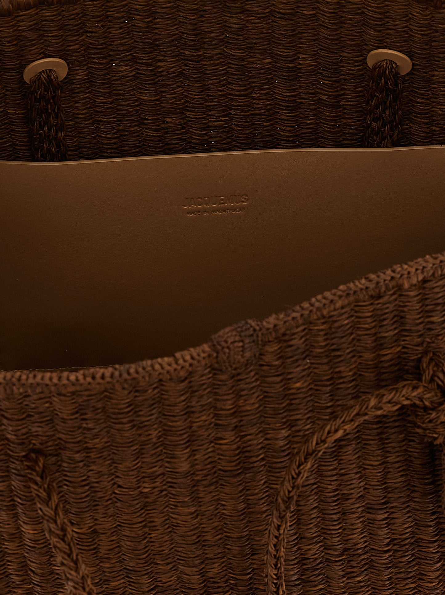 Bolso tote Jacquemus de rafia marrón