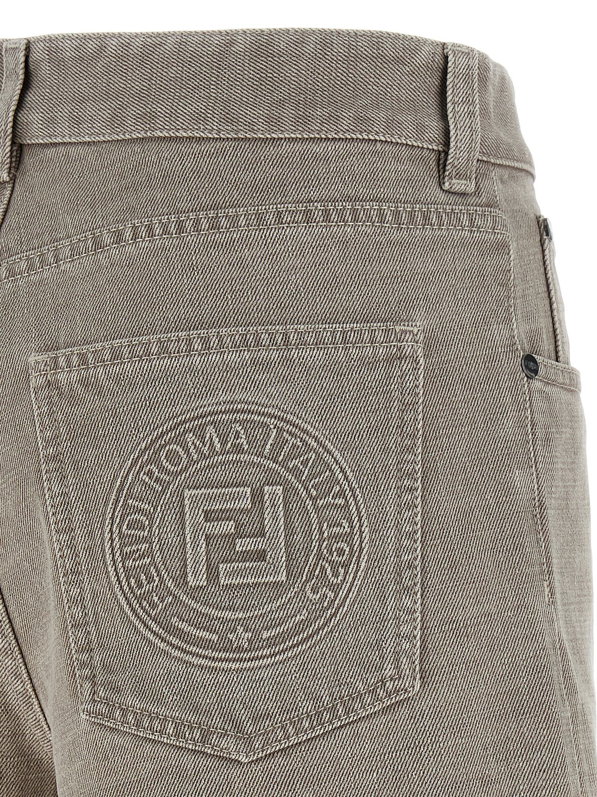Bermudas Beige De Algodón Fendi Con Cremallera Y Bolsillos