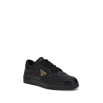 Zapatillas bajas Prada de piel de becerro negra Bos Taurus