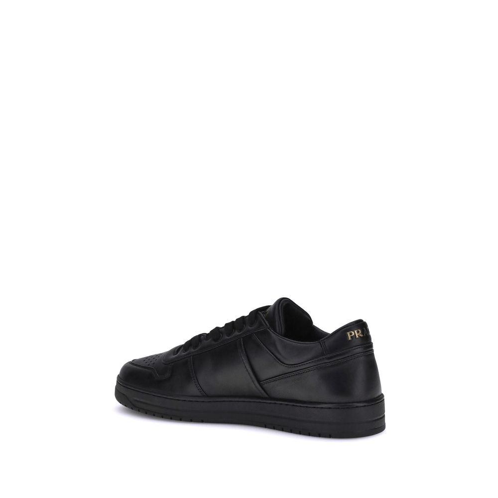 Zapatillas bajas Prada de piel de becerro negra Bos Taurus