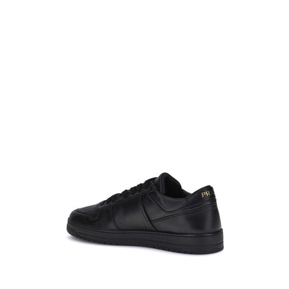 Zapatillas bajas Prada de piel de becerro negra Bos Taurus