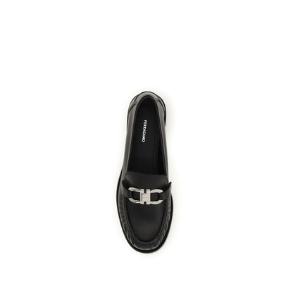 Mocassins à enfiler Ferragamo en cuir de bovin norme