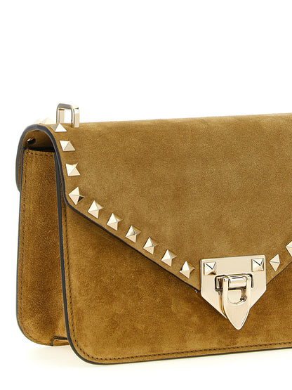 Bolso cruzado Valentino Garavani de piel de becerro beige