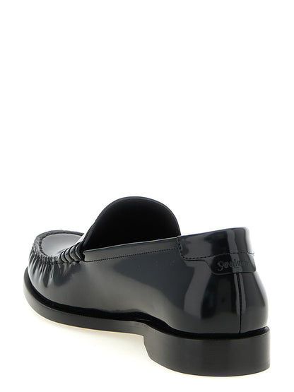 Mocasines sin cordones de piel de becerro negra Saint Laurent
