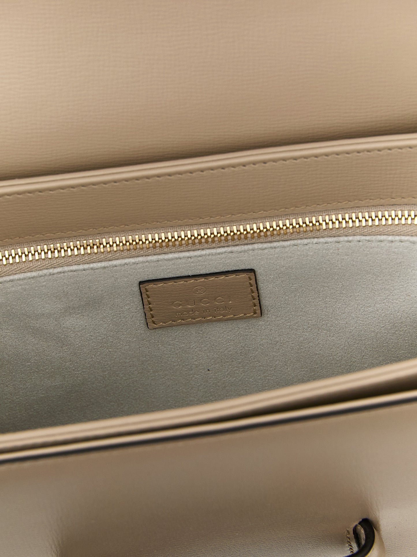 Bolso de hombro Gucci de piel de becerro beige