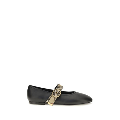 Manoletinas Burberry de piel de becerro negra Bos Taurus