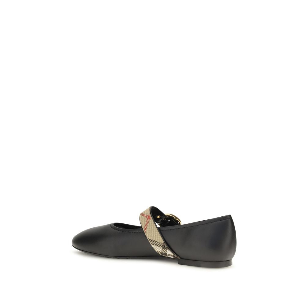 Manoletinas Burberry de piel de becerro negra Bos Taurus