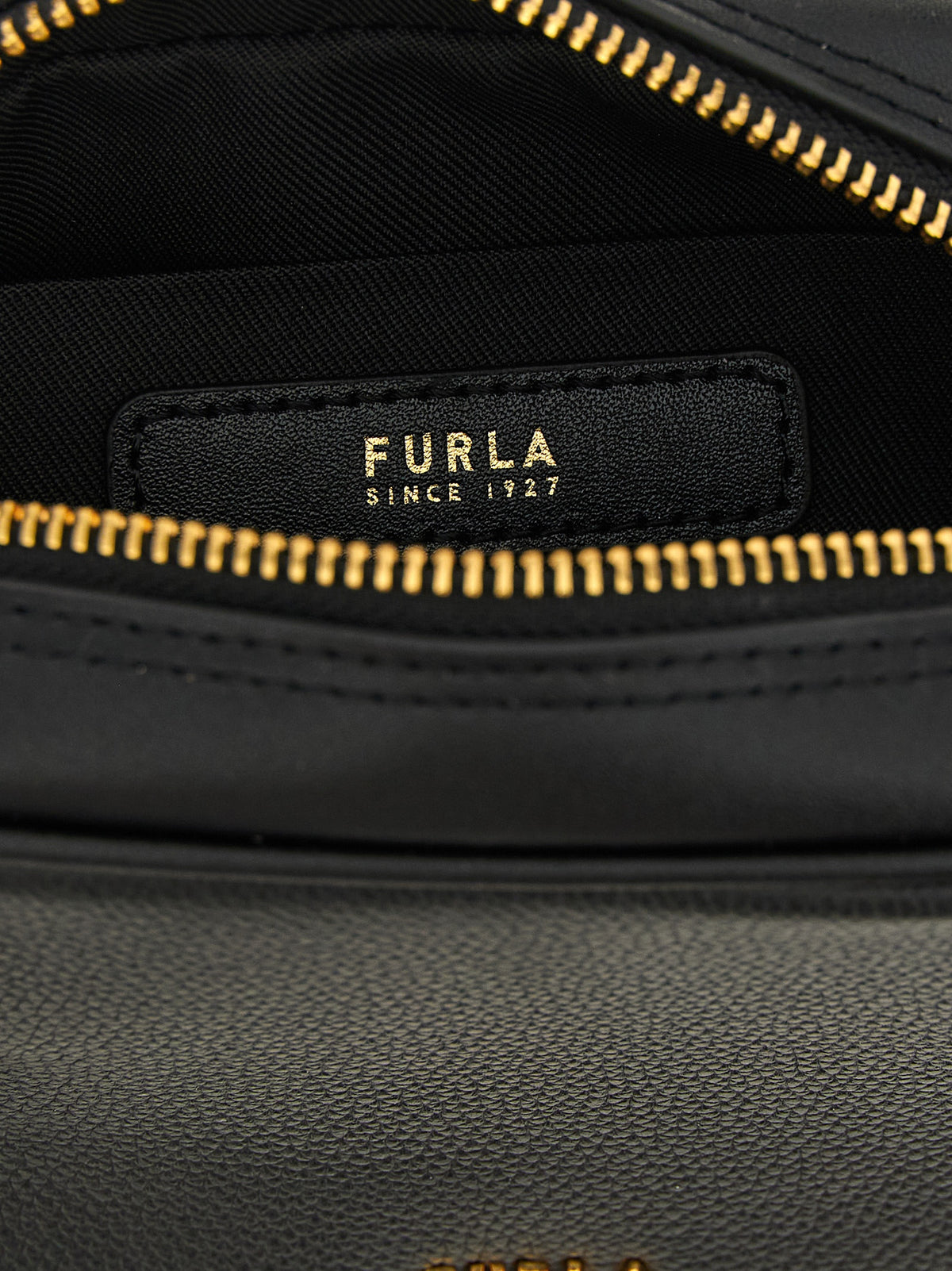 Bolso Furla Negro Cuero De VacunoEdicion Poppy S