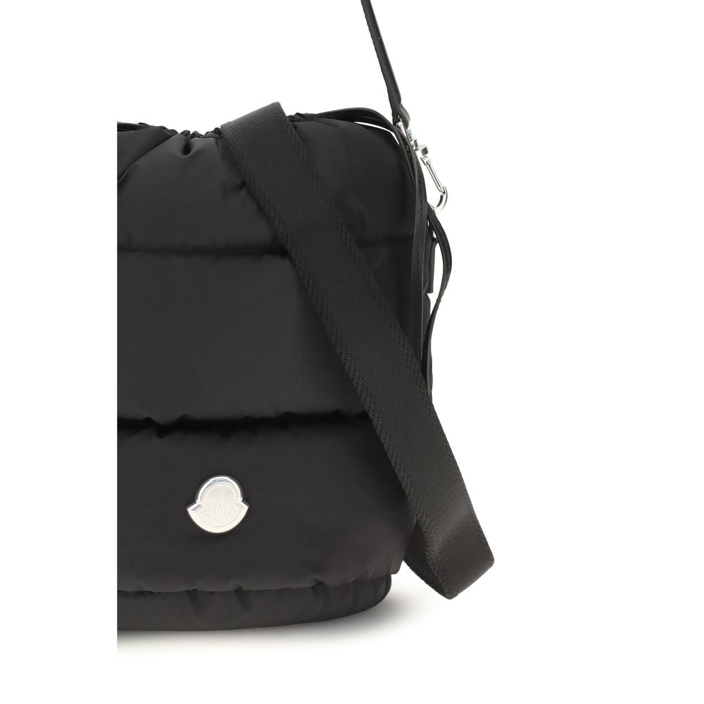 Sac seau noir en nylon Moncler - Construction solide et légère