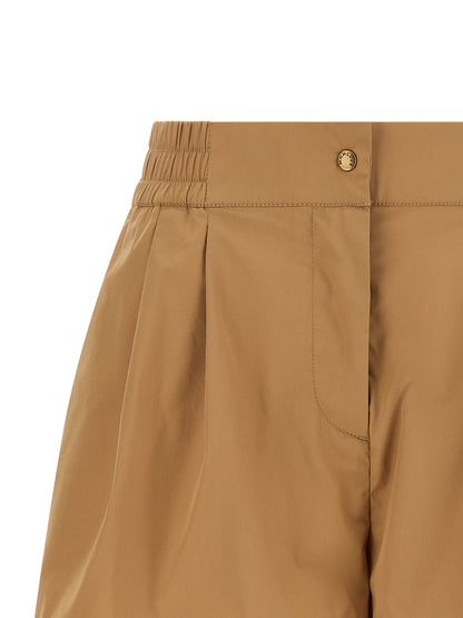 Pantalones cortos Moncler bermudas de nailon beige