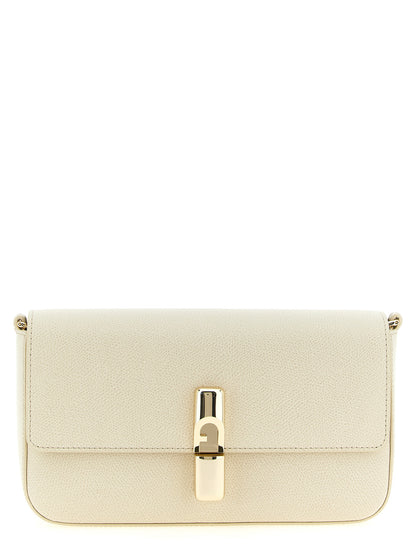 Bolso cruzado Furla de piel de becerro blanca