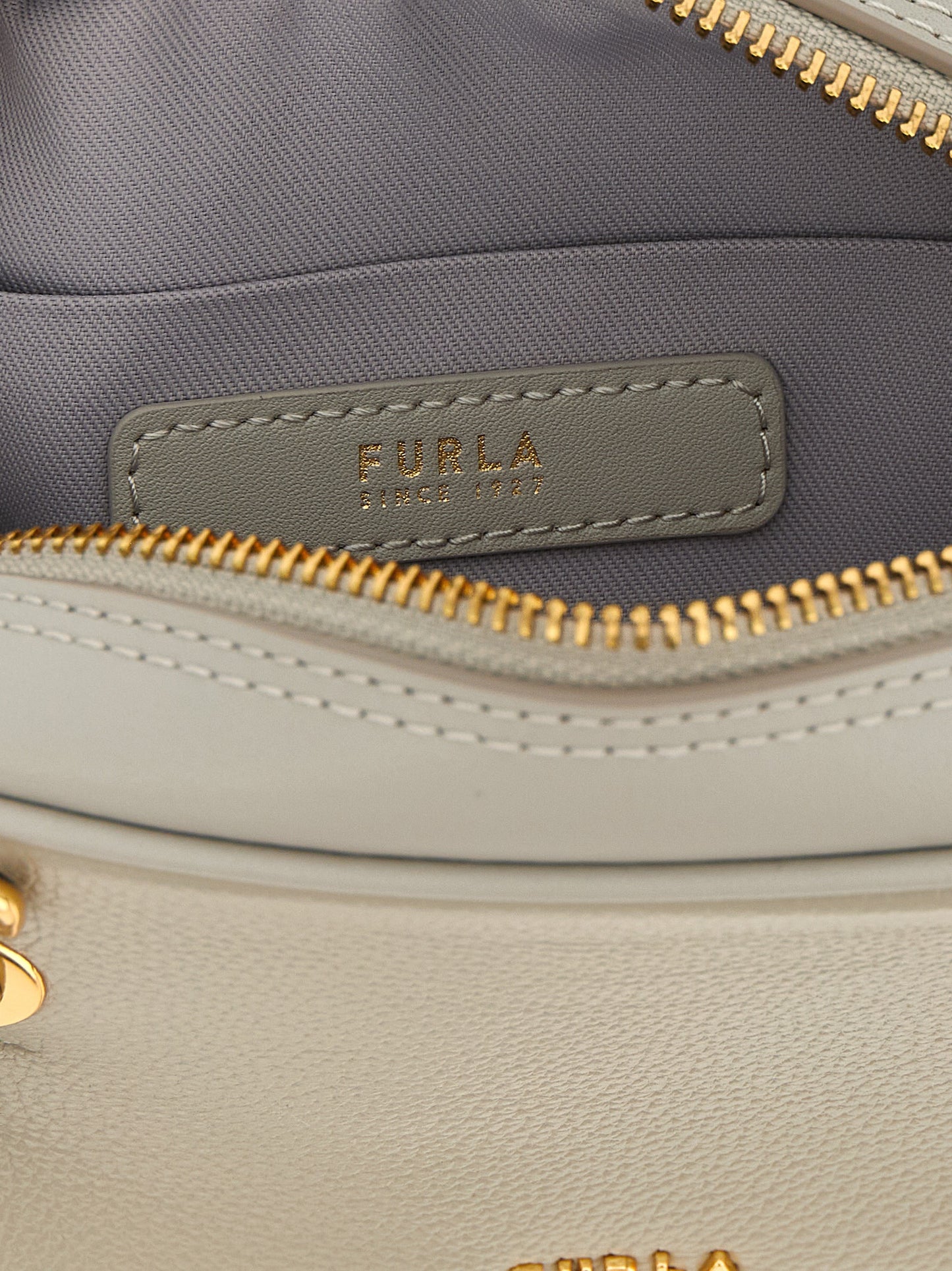 Bolso Furla De Piel De Becerro Gris Neutro