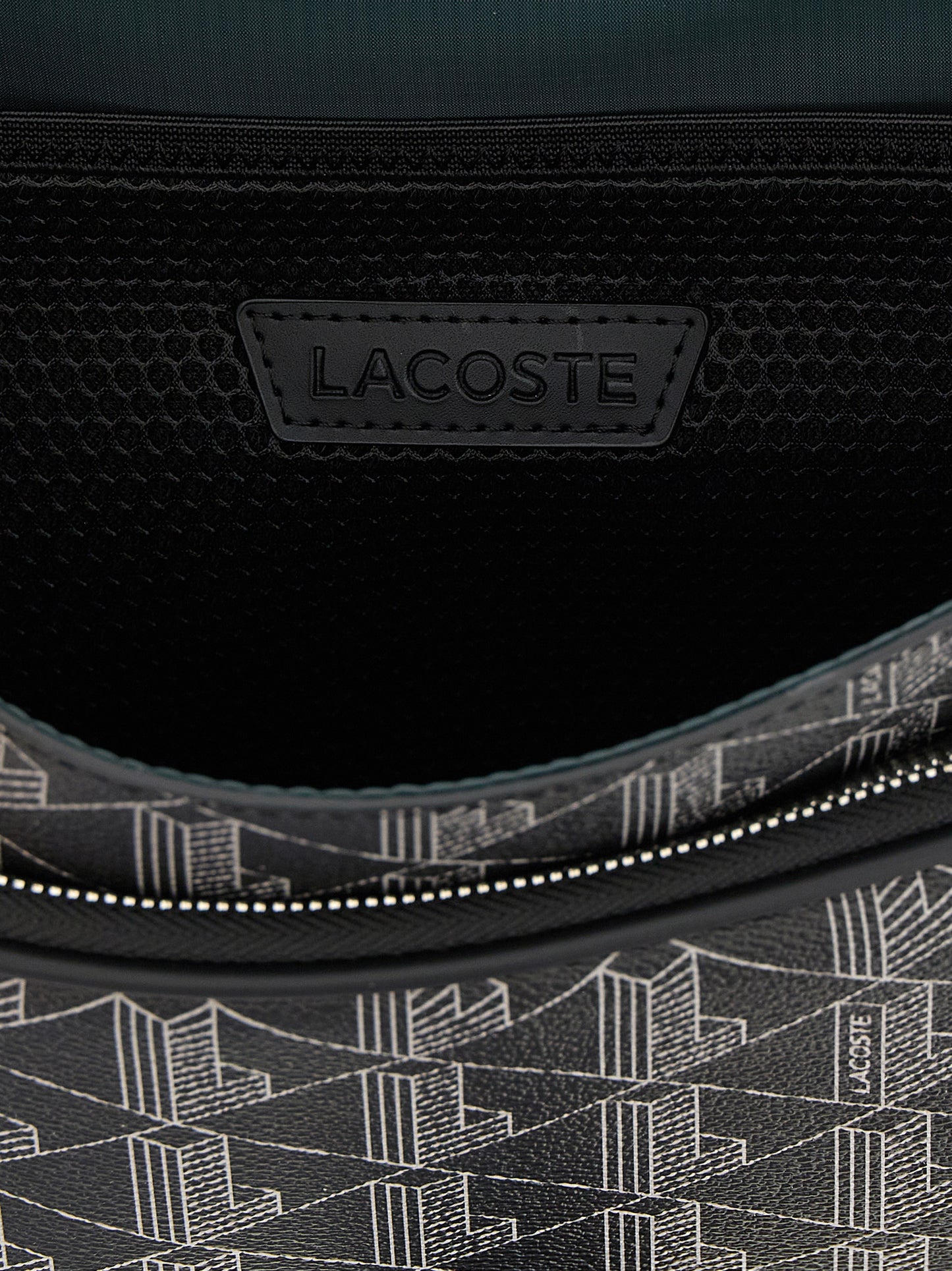 Bolso cruzado Lacoste de PVC negro