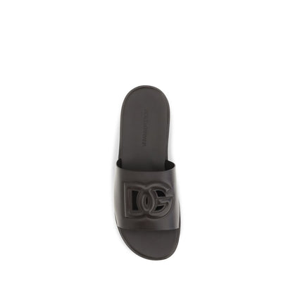 Sandalias planas Dolce & Gabbana de piel de becerro marrón Bos Taurus