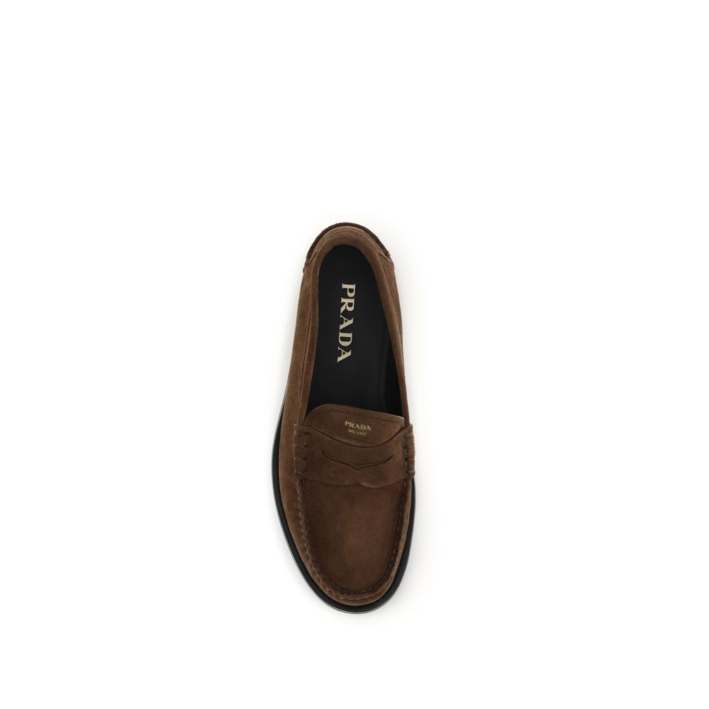 Mocasines Prada de ante marrón sin cordones