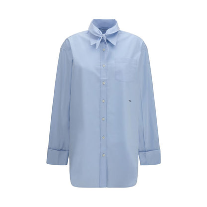 Chemise en coton bleu avec coupe structurée et touche moderne de Prada