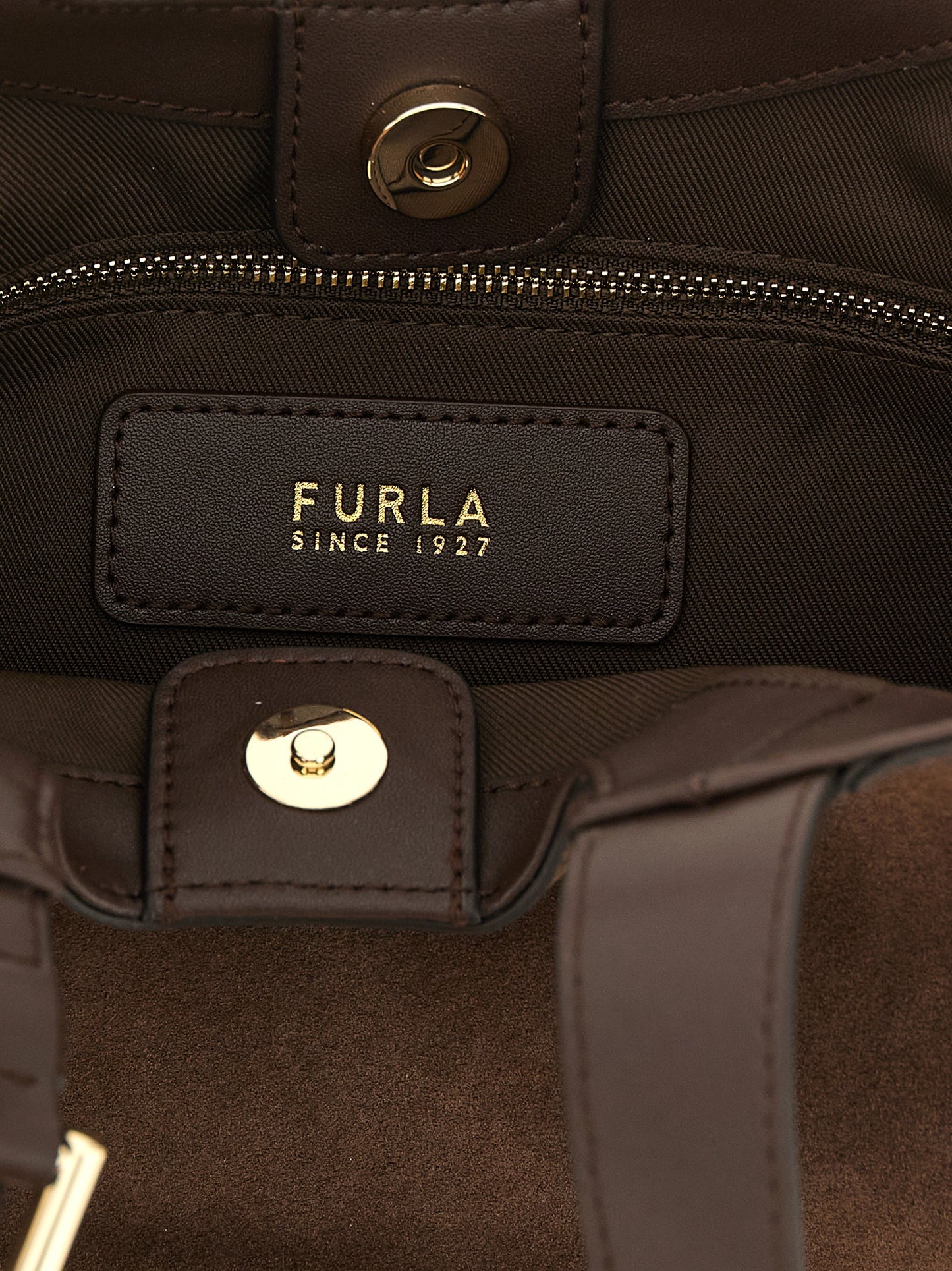 Bolso Furla Dora S De Piel Marrón Con Silueta Estructurada