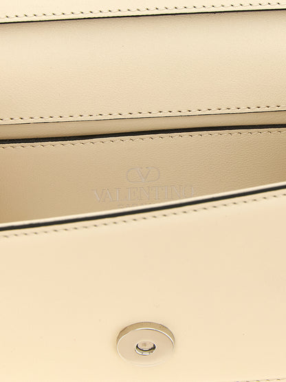 Bolso de hombro Valentino Garavani de piel de becerro blanca