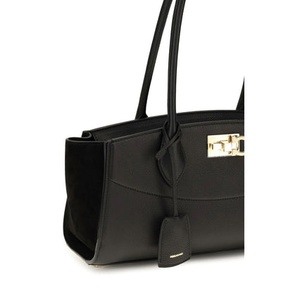 Bolso de hombro Ferragamo de piel de becerro negra Bos Taurus